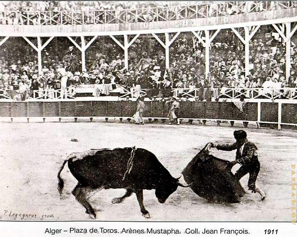 Alger-Mustapha - Arenes - 1911.jpg
